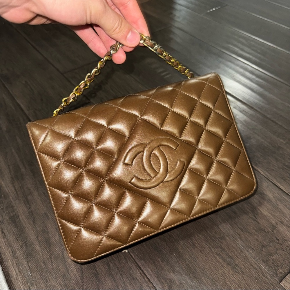 CC Tan Quilted Crossbody Bag - Picture 3 of 15